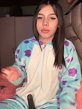 Snapshot of Laura-Khalifa chatting on November 9, 2025, 5:50 am Laura-Khalifa online show from November 9, 2025, 5:50 am