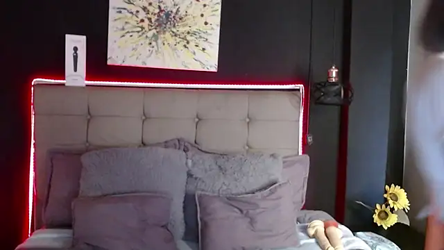 melissa becraft online show from February 13, 2025, 6:05 pm