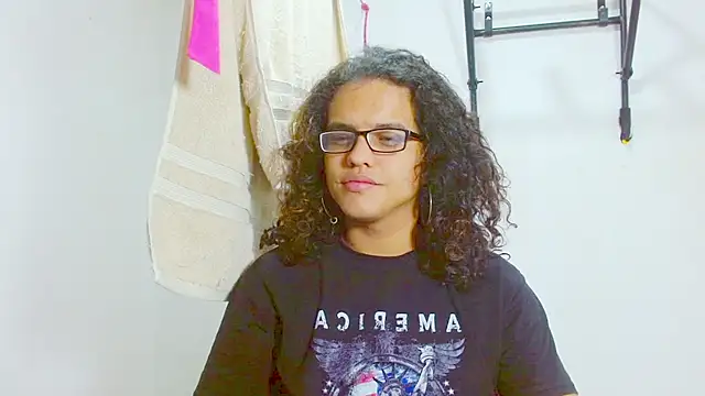 Snapshot of Diane_blossom chatting on February 10, 2025, 12:50 pm Diane blossom online show from February 10, 2025, 12:50 pm