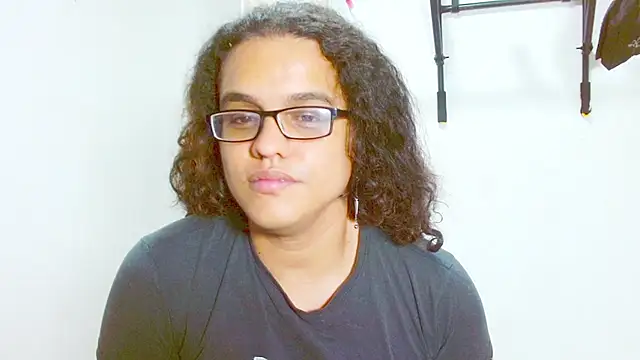 Snapshot of Diane_blossom chatting on March 14, 2025, 11:32 pm Diane blossom online show from March 14, 2025, 11:32 pm