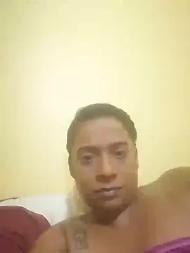 1fiestyalpha online show from February 17, 2025, 8:04 pm