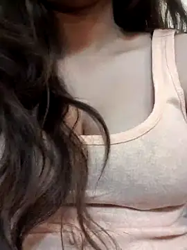 Snapshot of Angelshivani chatting on November 27, 2025, 9:28 pm Angelshivani online show from November 27, 2025, 9:28 pm