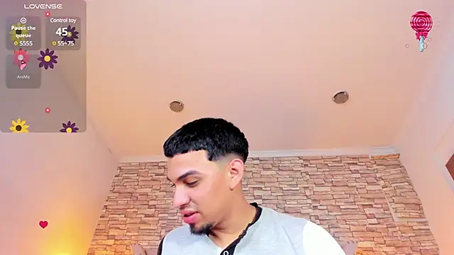 Snapshot of Miagael_Pervert chatting on February 11, 2025, 7:23 am Miagael Pervert online show from February 11, 2025, 7:23 am