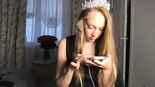 Engel 13 online show from February 18, 2025, 2:27 pm