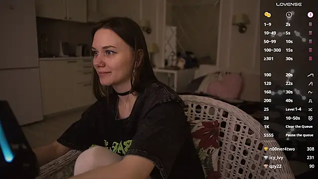 Snapshot of alexa_feels_ chatting on March 8, 2025, 9:18 pm alexa feels online show from March 8, 2025, 9:18 pm