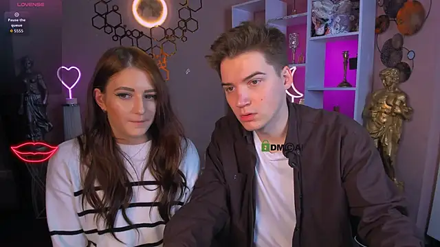 catherine kitty online show from October 7, 2025, 7:33 pm