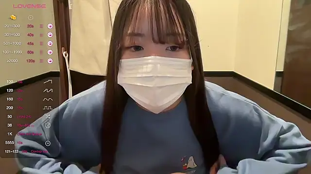 Riri  o0 online show from March 13, 2025, 6:16 am