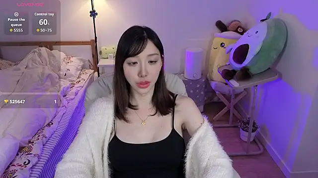 Snapshot of joycemilka chatting on December 3, 2025, 11:52 am joycemilka online show from December 3, 2025, 11:52 am