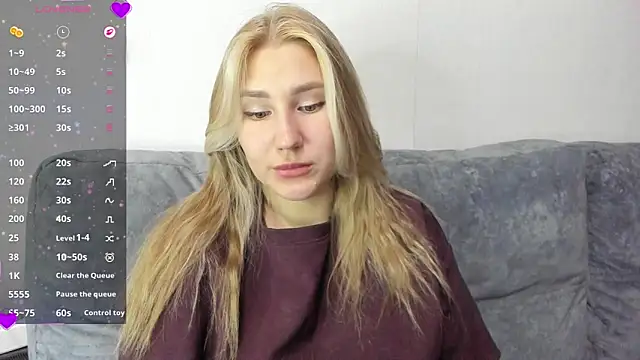 Snapshot of And1sa chatting on January 7, 2026, 5:15 pm And1sa online show from January 7, 2026, 5:15 pm