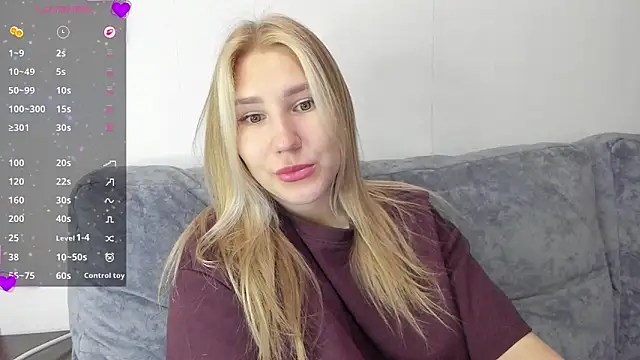 Snapshot of And1sa chatting on January 12, 2026, 8:08 am And1sa online show from January 12, 2026, 8:08 am