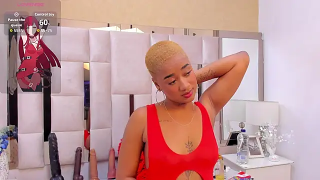 Snapshot of AgathaBladee chatting on November 20, 2025, 1:28 am AgathaBladee online show from November 20, 2025, 1:28 am