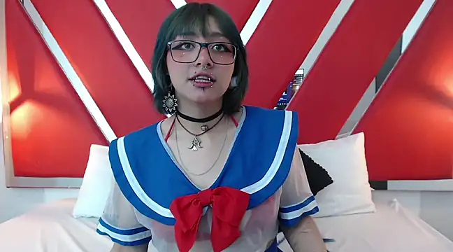 Snapshot of DarkMysterysF chatting on February 6, 2025, 8:13 pm DarkMysterysF online show from February 6, 2025, 8:13 pm