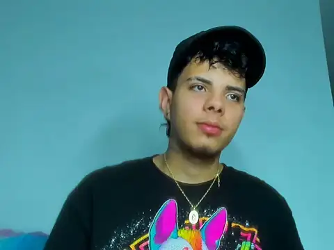 Snapshot of Alessandro_1610 chatting on September 20, 2025, 5:30 am Alessandro 1610 online show from September 20, 2025, 5:30 am