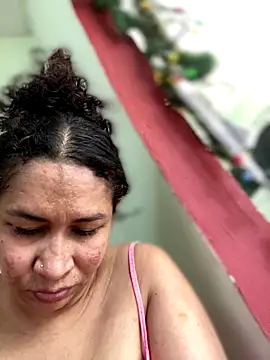 Carola-Ross online show from January 5, 2026, 5:27 pm