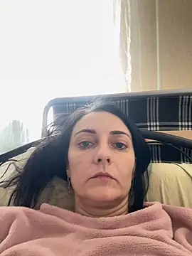 Snapshot of Miroslava1247 chatting on February 12, 2025, 9:20 am Miroslava1247 online show from February 12, 2025, 9:20 am