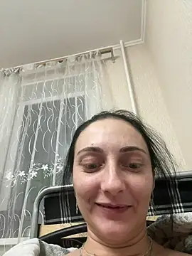 Snapshot of Miroslava1247 chatting on February 24, 2025, 10:58 pm Miroslava1247 online show from February 24, 2025, 10:58 pm