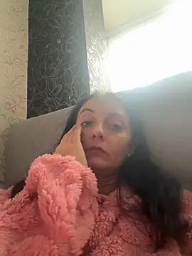 Snapshot of Miroslava1247 chatting on October 25, 2025, 8:00 am Miroslava1247 online show from October 25, 2025, 8:00 am