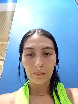 single mother indecent online show from November 23, 2025, 2:28 pm