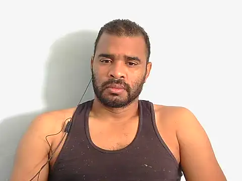 Snapshot of YOX22 chatting on September 26, 2025, 2:10 pm YOX22 online show from September 26, 2025, 2:10 pm