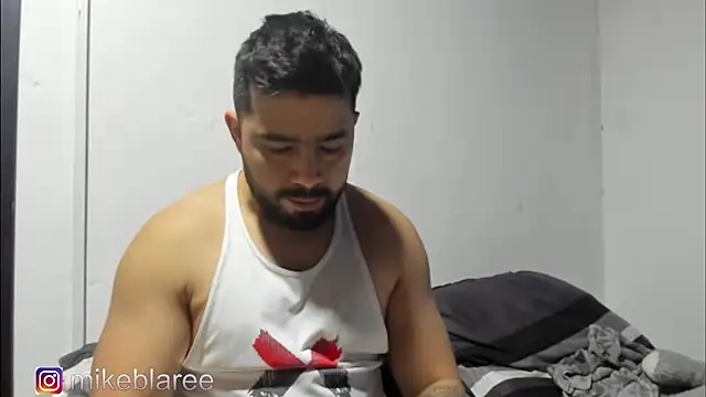 mikeblaree online show from October 28, 2025, 3:04 pm