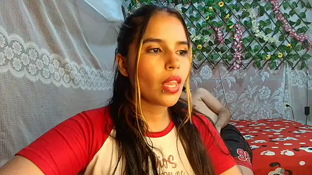 Snapshot of leandro49112 chatting on July 10, 2026, 3:22 am leandro49112 online show from July 10, 2026, 3:22 am