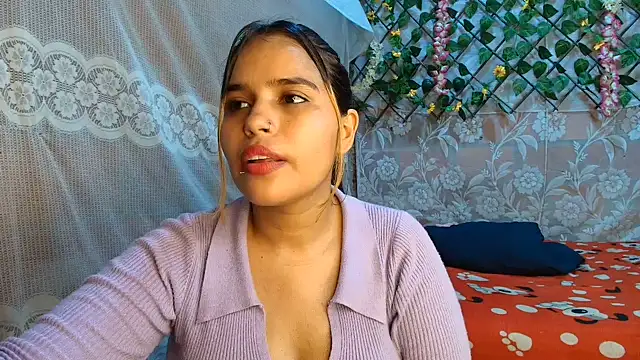 Snapshot of leandro49112 chatting on July 27, 2026, 4:47 pm leandro49112 online show from July 27, 2026, 4:47 pm