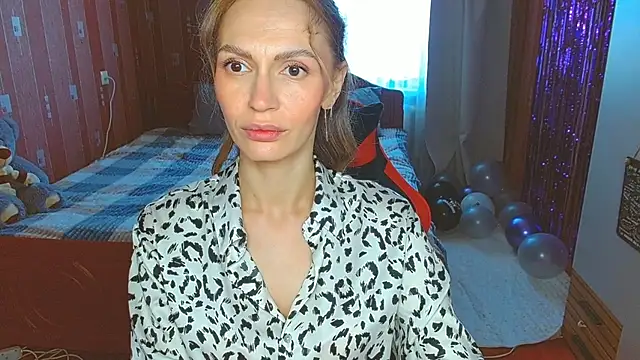 Lady Sunshine  online show from July 12, 2026, 6:04 am