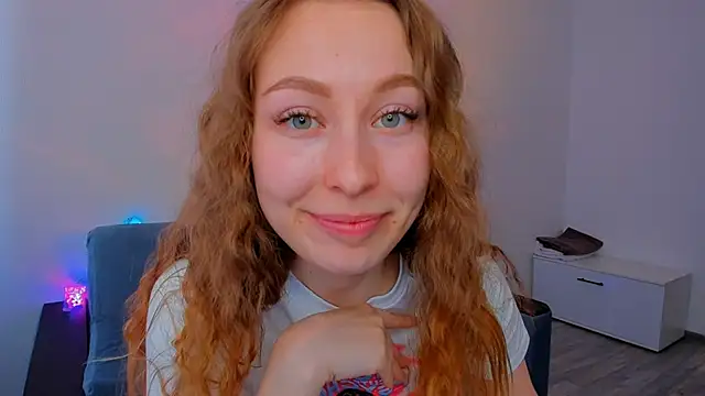 Snapshot of marilinaal chatting on February 8, 2025, 11:01 am marilinaal online show from February 8, 2025, 11:01 am