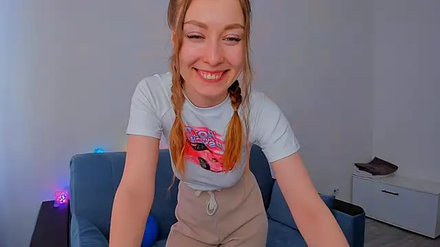 Snapshot of marilinaal chatting on February 11, 2025, 7:23 am marilinaal online show from February 11, 2025, 7:23 am