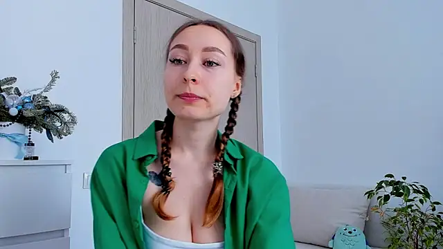 Snapshot of marilinaal chatting on March 5, 2025, 6:12 am marilinaal online show from March 5, 2025, 6:12 am