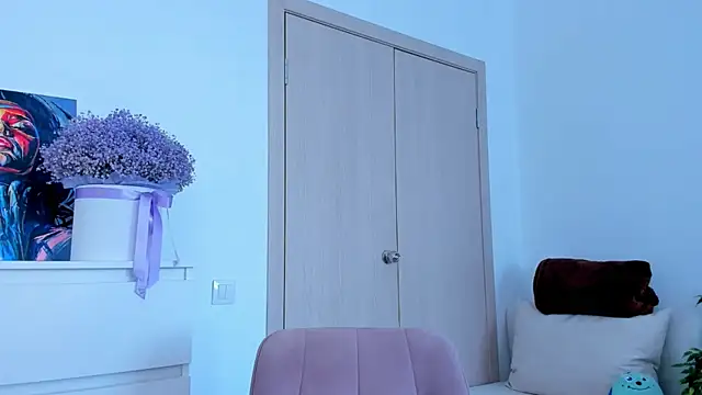 Snapshot of marilinaal chatting on October 22, 2025, 7:30 am marilinaal online show from October 22, 2025, 7:30 am