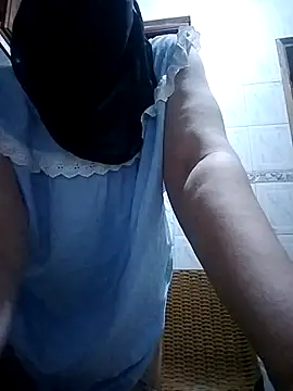 Snapshot of nouhaty chatting on October 24, 2025, 5:48 am nouhaty online show from October 24, 2025, 5:48 am