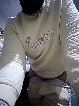 Snapshot of nouhaty chatting on November 29, 2025, 5:54 am nouhaty online show from November 29, 2025, 5:54 am