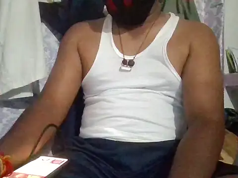 Snapshot of Mohan_Patel_35 chatting on October 15, 2025, 5:24 pm Mohan Patel 35 online show from October 15, 2025, 5:24 pm