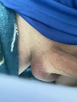 Snapshot of obranquinho21cm chatting on March 10, 2025, 11:10 am obranquinho21cm online show from March 10, 2025, 11:10 am