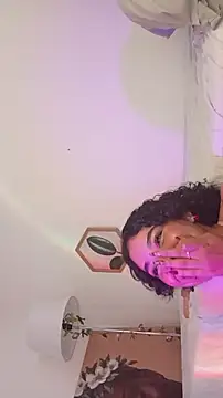 Snapshot of Dhalila_ chatting on October 12, 2025, 2:27 pm Dhalila online show from October 12, 2025, 2:27 pm