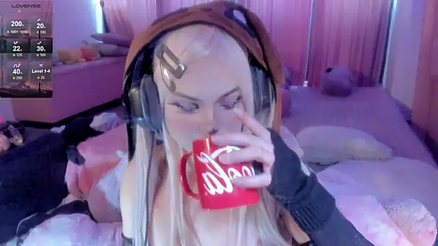 Angelica Reborn online show from September 21, 2025, 5:47 pm