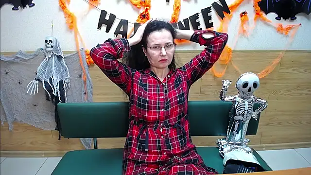 Miroslava Happi online show from October 31, 2025, 6:58 am