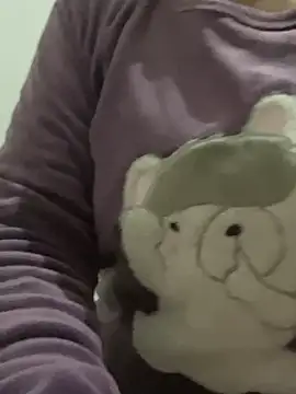 Snapshot of salma74779 chatting on February 28, 2025, 5:26 pm salma74779 online show from February 28, 2025, 5:26 pm