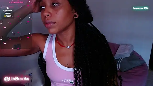 Snapshot of Annaa_Brooks chatting on February 26, 2025, 9:16 pm Annaa Brooks online show from February 26, 2025, 9:16 pm