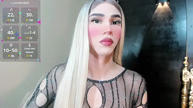 emelly horny  online show from March 11, 2025, 11:44 am