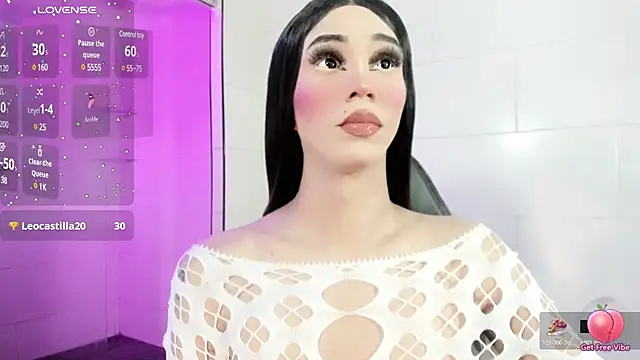 emelly horny  online show from March 14, 2025, 11:34 am