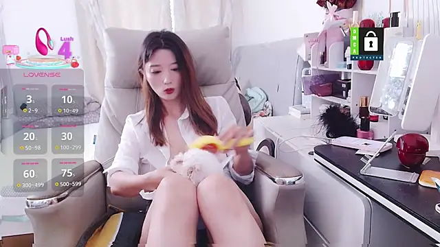 Tangtang-baby online show from June 23, 2026, 3:37 am