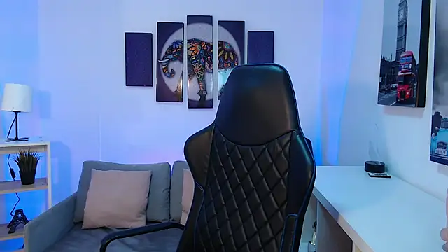 Snapshot of Katelady chatting on October 15, 2025, 10:59 am Katelady online show from October 15, 2025, 10:59 am