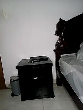 jhon 1988 24 online show from May 14, 2026, 7:53 pm