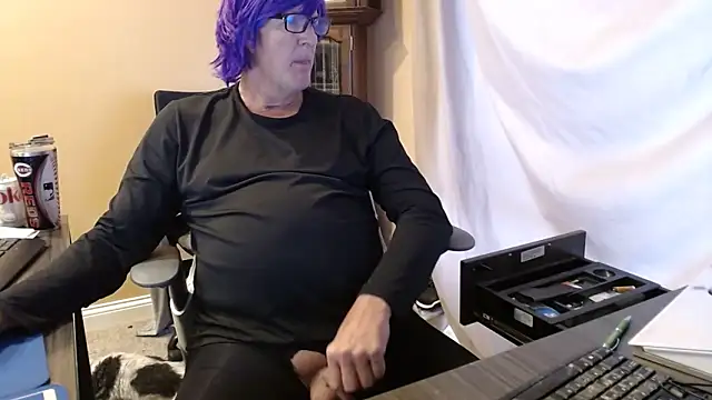 olderandwiser2 online show from December 4, 2025, 4:05 pm