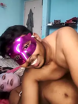 Snapshot of CuteRani001 chatting on February 16, 2025, 8:10 am CuteRani001 online show from February 16, 2025, 8:10 am