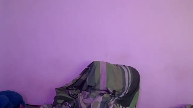 Snapshot of Majo_BigTits chatting on September 14, 2025, 8:30 pm Majo BigTits online show from September 14, 2025, 8:30 pm