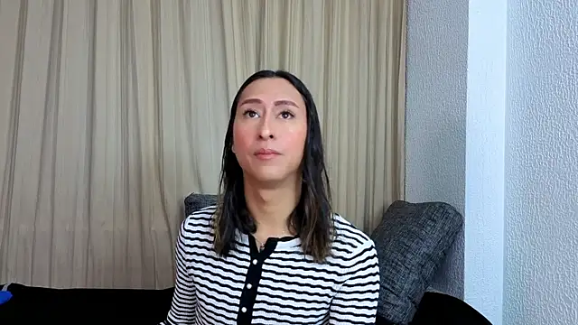 Snapshot of Georgina_Palacios_ chatting on July 25, 2026, 3:37 am Georgina Palacios online show from July 25, 2026, 3:37 am
