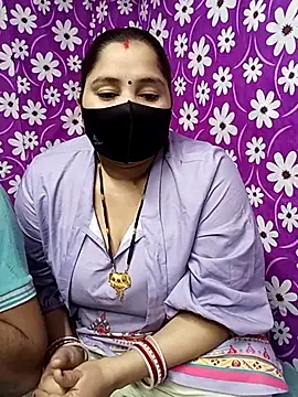 Snapshot of seetatiwari chatting on February 13, 2025, 5:54 pm seetatiwari online show from February 13, 2025, 5:54 pm